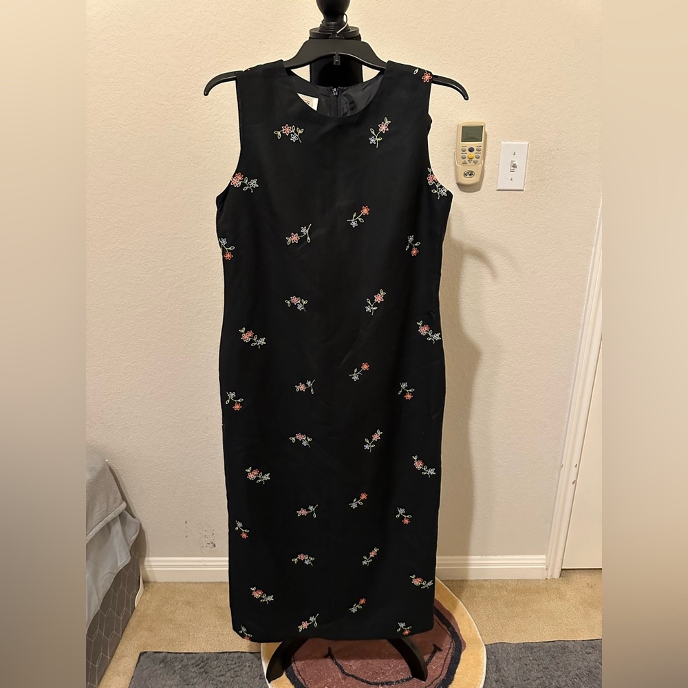 Talbots Linen Dress Maxi Sleeveless Black Floral Embroidered Lined. Size 8. - Picture 3 of 14